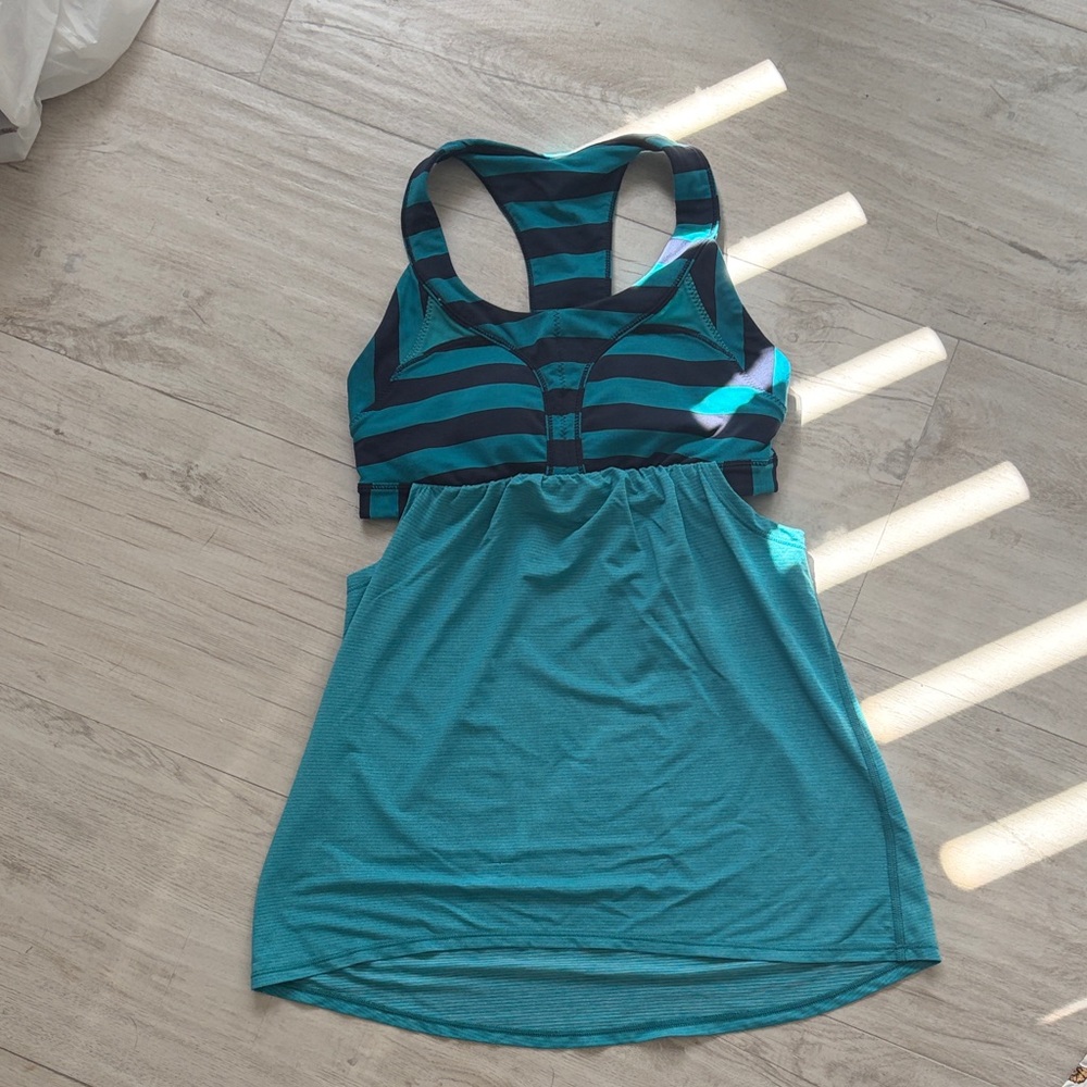 Lulu lemon tank top with built in sports bra